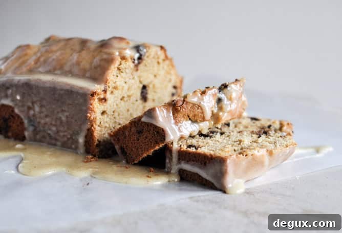 Eggnog Chocolate Chip Bread I howsweeteats.com