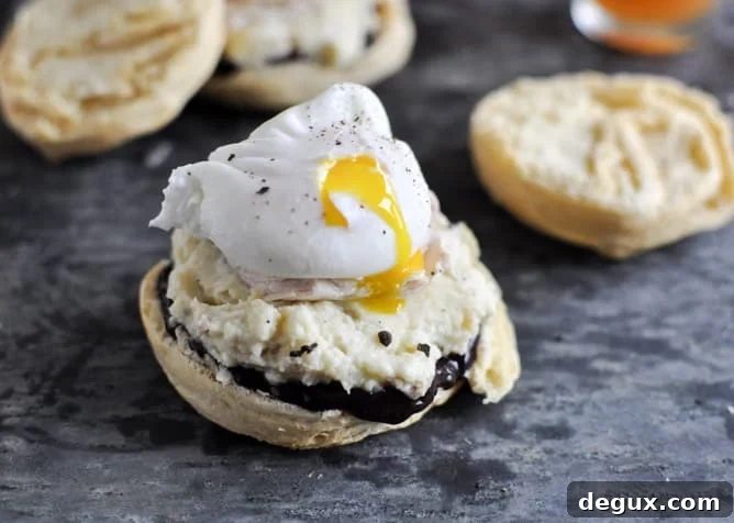 Thanksgiving Leftover Breakfast Biscuits I howsweeteats.com