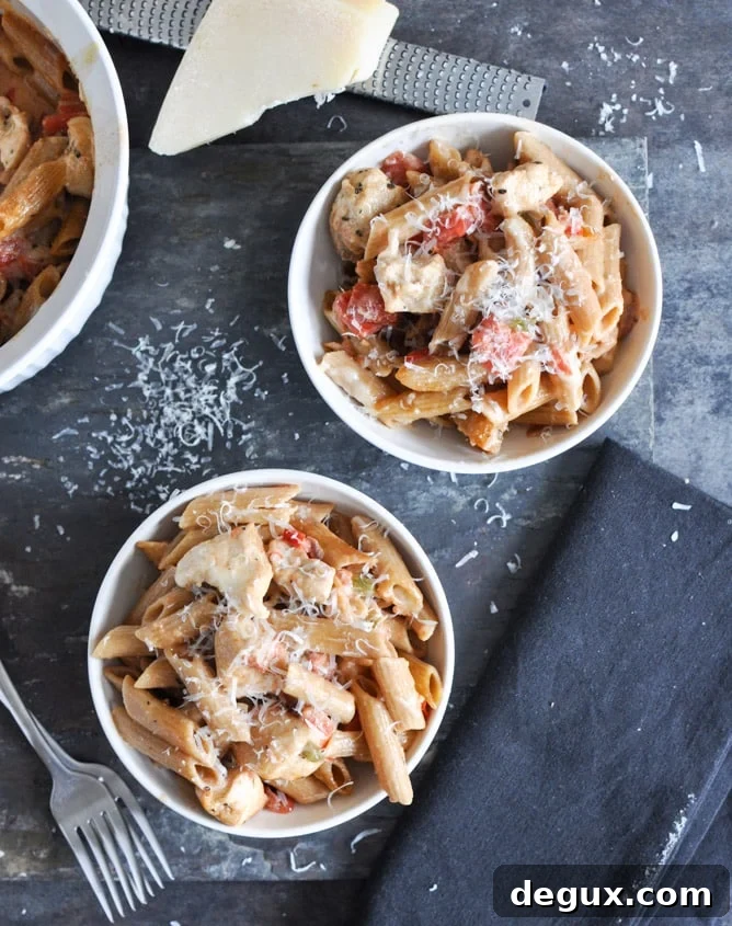 Super Easy Creamy Tomato and Chicken Baked Penne Super Easy Creamy Tomato and Chicken Baked Penne