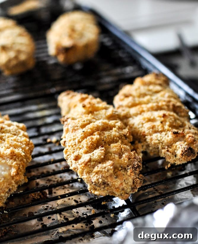 Buttermilk Almond Crusted Chicken Fingers I howsweeteats.com