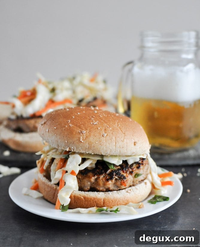 Thai Turkey Burgers I howsweeteats.com Thai Turkey Burgers I howsweeteats.com