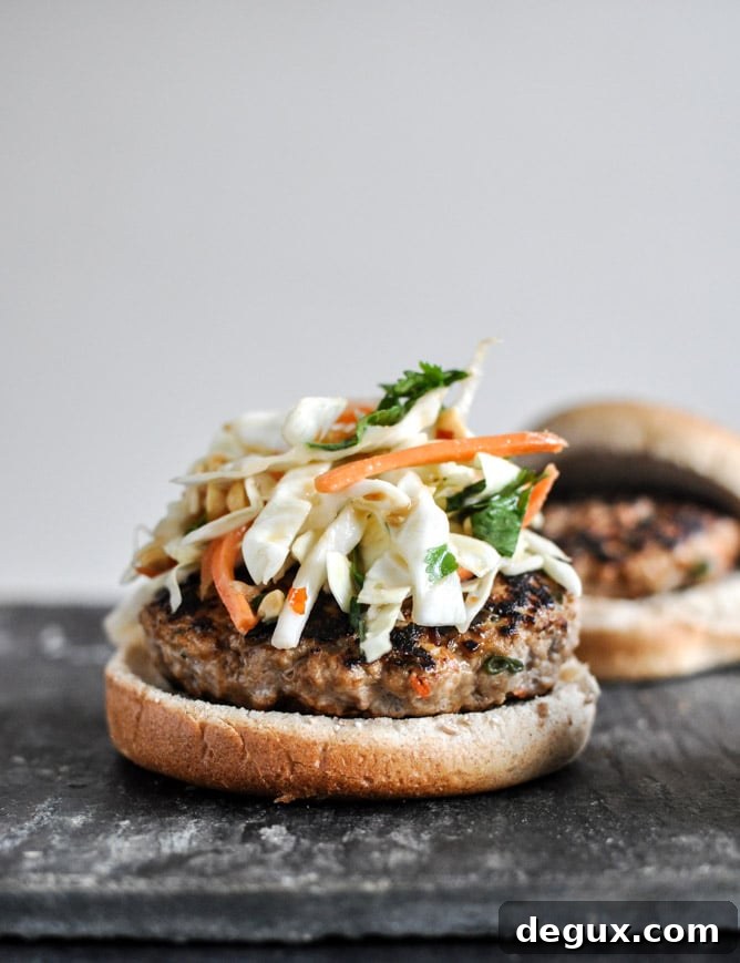 Thai Turkey Burgers I howsweeteats.com Thai Turkey Burgers I howsweeteats.com