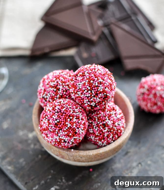 Cabernet Chocolate Truffles I howsweeteats.com Cabernet Chocolate Truffles I howsweeteats.com