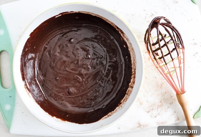 Cabernet Chocolate Truffles I howsweeteats.com Cabernet Chocolate Truffles I howsweeteats.com