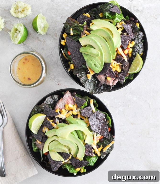 Tequila Lime Flank Steak Fajita Salad with Chile Lime Vinaigrette I howsweeteats.com