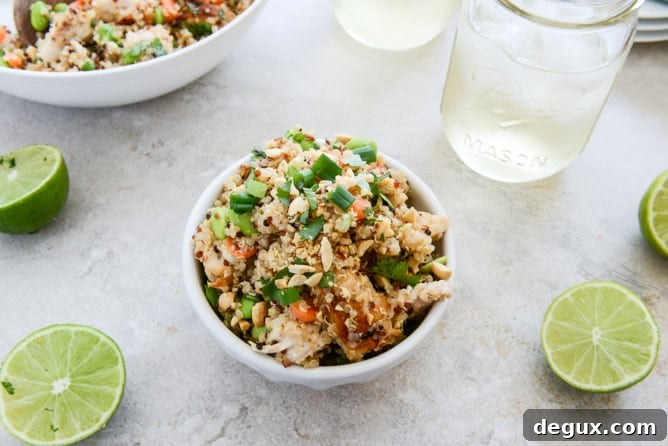 Thai Chicken Quinoa Bowl I howsweeteats.com Thai Chicken Quinoa Bowl I howsweeteats.com