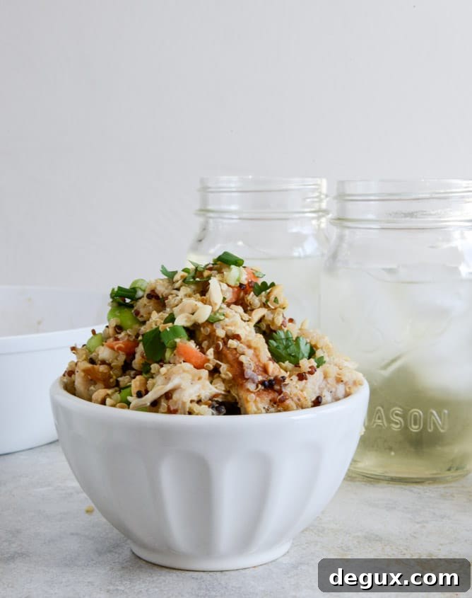 Thai Chicken Quinoa Bowl I howsweeteats.com Thai Chicken Quinoa Bowl I howsweeteats.com
