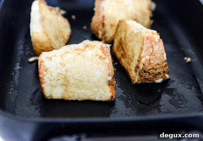 Angel Food French Toast I howsweeteats.com