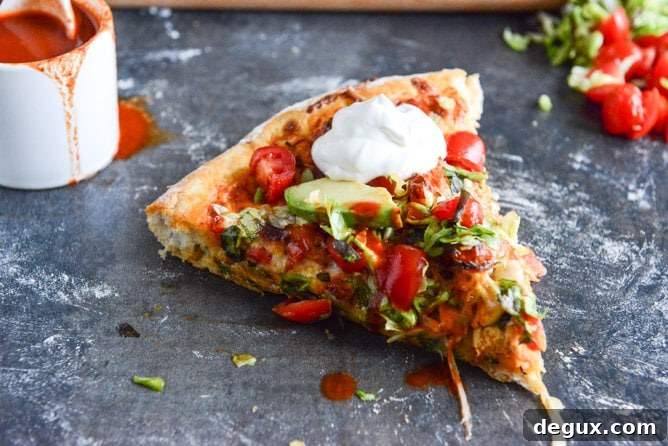Chicken Enchilada Pizza I howsweeteats.com