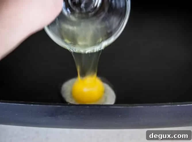 How I Cook My Sunny Side Up Eggs So They Look Cute In Food Photos How I Cook My Sunny Side Up Eggs So They Look Cute In Food Photos