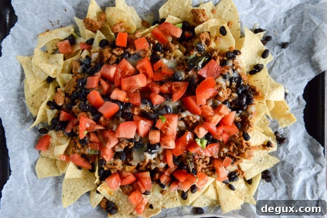 20-Minute Turkey Taco Nachos I howsweeteats.com 20-Minute Turkey Taco Nachos I howsweeteats.com