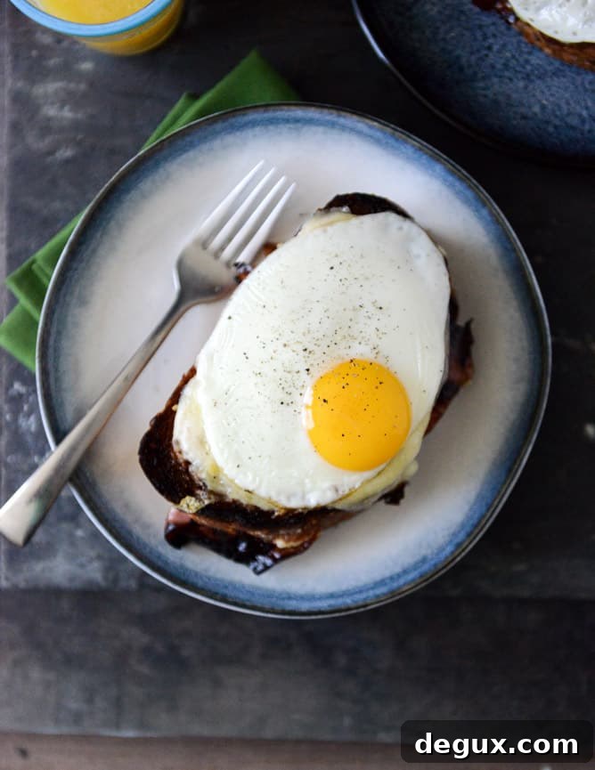 Croque Madame with Crispy Ham I howsweeteats.com