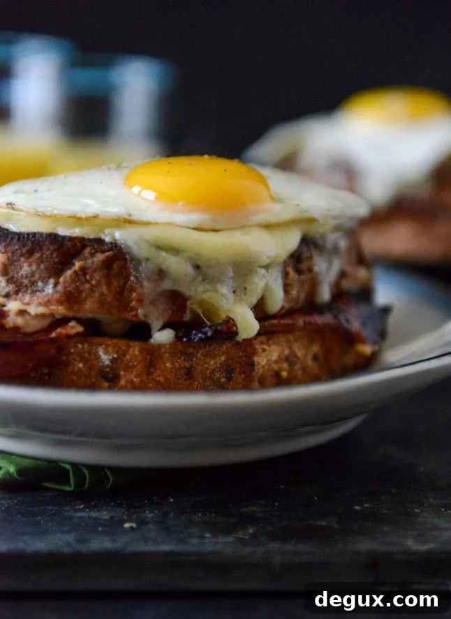 Croque Madame with Crispy Ham I howsweeteats.com