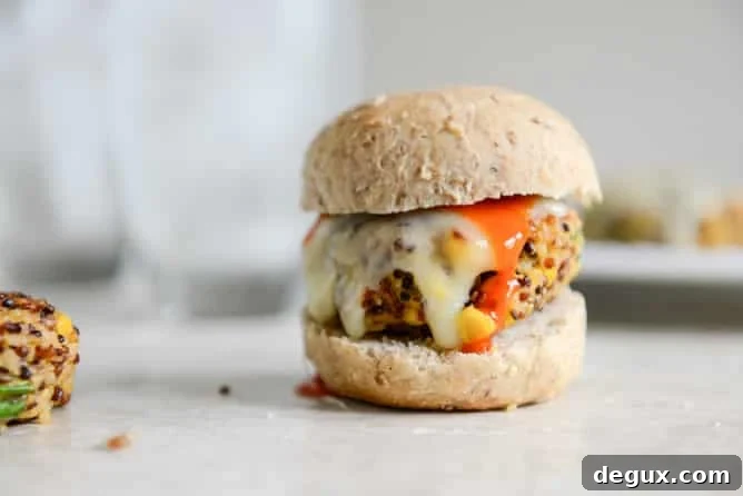 Crispy Buffalo Style Quinoa Sliders with Sweet Corn + Scallions I howsweeteats.com