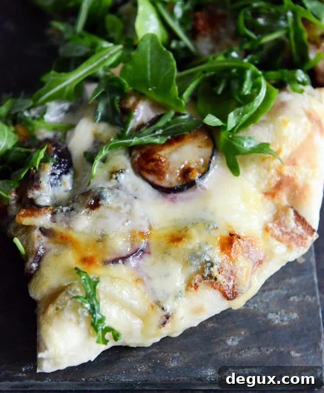 Fresh Fig, Bacon + Blue Cheese Pizza I howsweeteats.com Fresh Fig, Bacon + Blue Cheese Pizza I howsweeteats.com