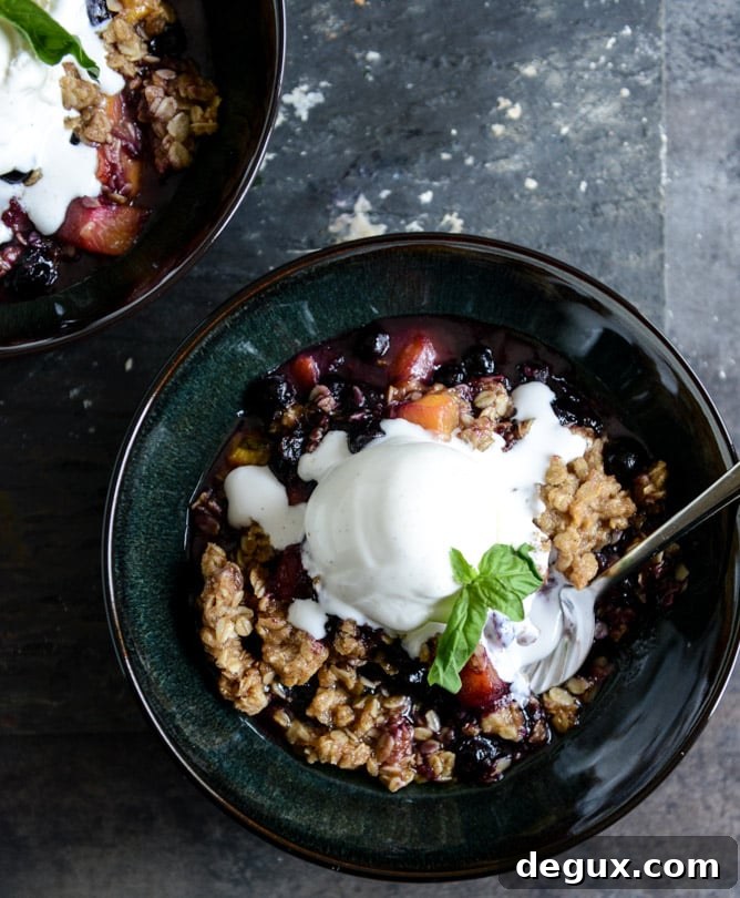 Fresh Peach, Blueberry + Basil Crisp I howsweeteats.com