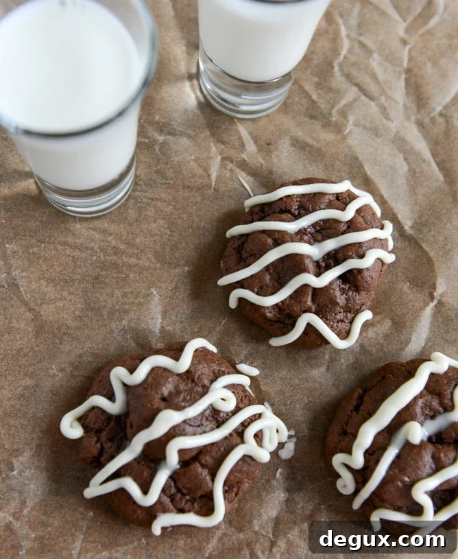 Double Chocolate Cheesecake Cookies I howsweeteats.com