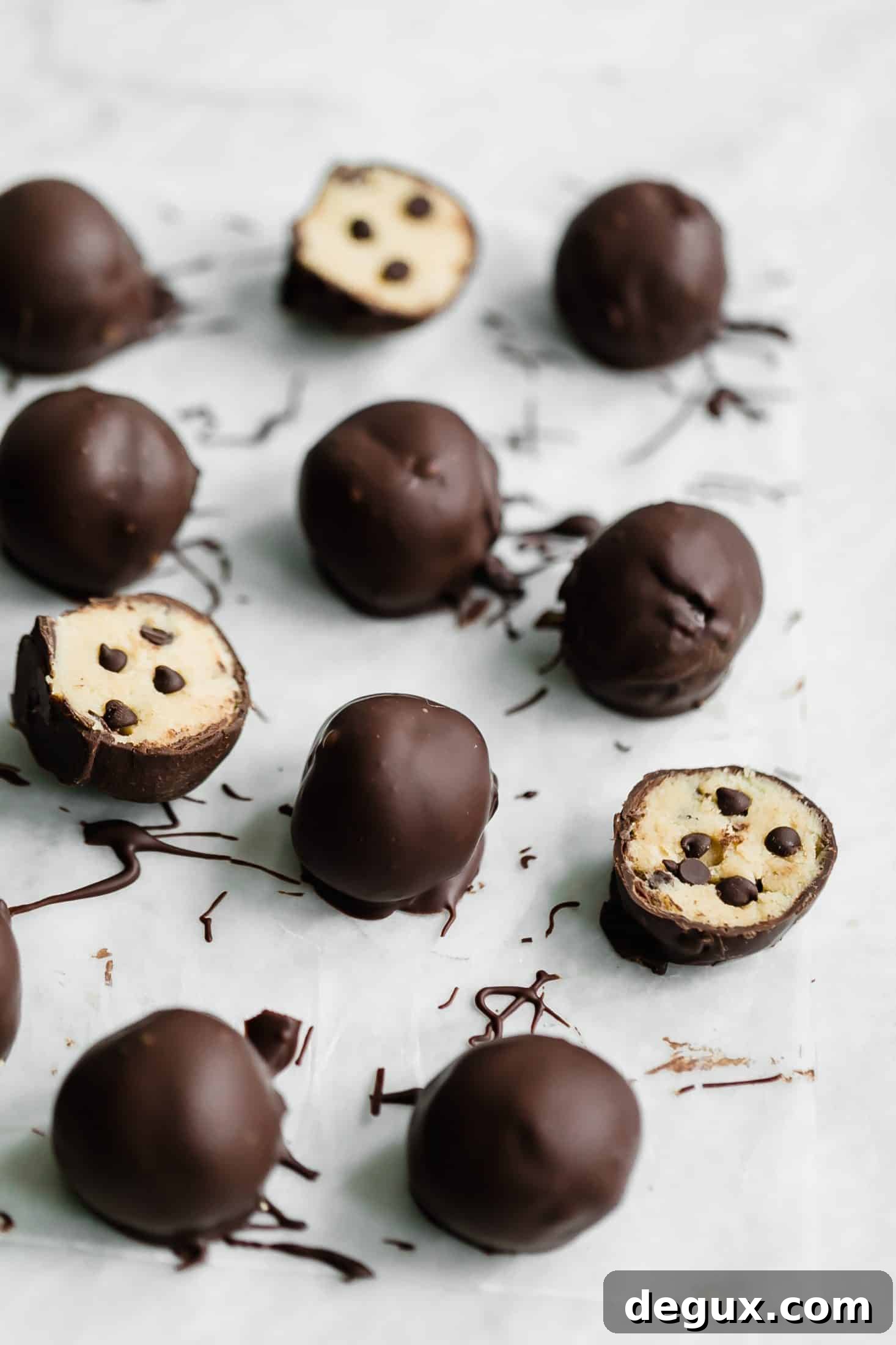 Cookie Dough Truffles Recipe: No-Bake Dessert Bites 5 cookie dough truffles I howsweeteats.com #cookiedough #truffles #christmas #cookies