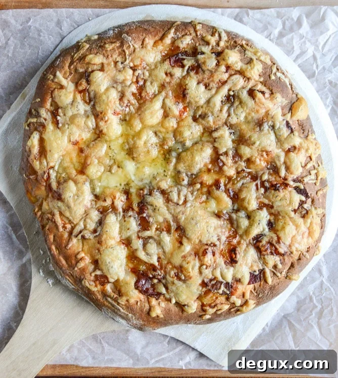 Caramelized Onion, Gruyere + Pepper Bacon Whole Wheat Pizza I howsweeteats.com