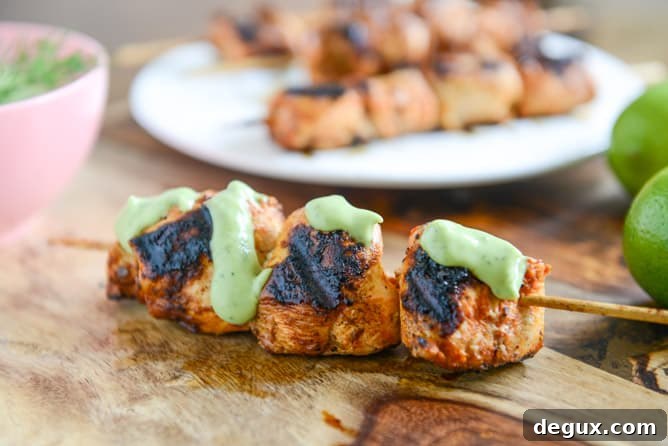 Chipotle Lime Grilled Chicken Skewers with Avocado Ranch I howsweeteats.com