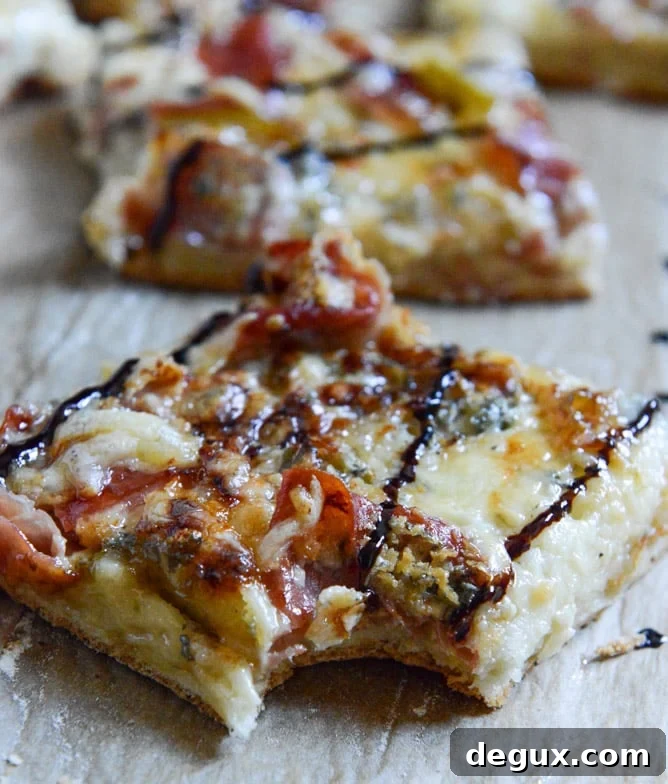 Caramelized Pear, Crispy Prosciutto + Blue Cheese Pizza I howsweeteats.com