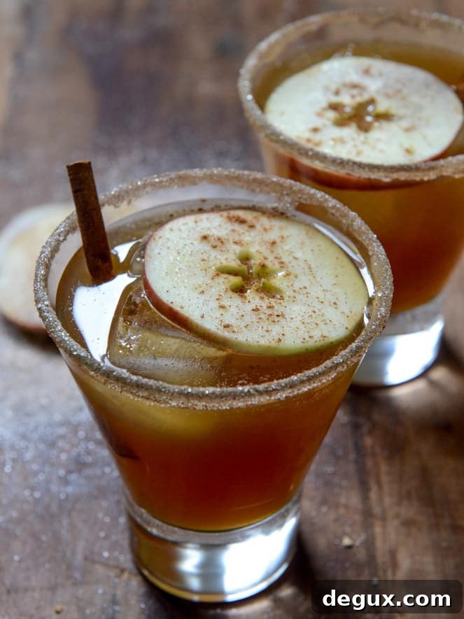 Spiced Amaretto Apple Cider Kiss