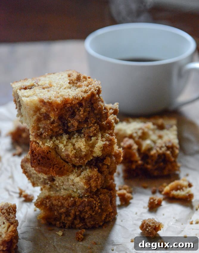 Pomegranate Molasses Coffee Cake I howsweeteats.com Pomegranate Molasses Coffee Cake I howsweeteats.com