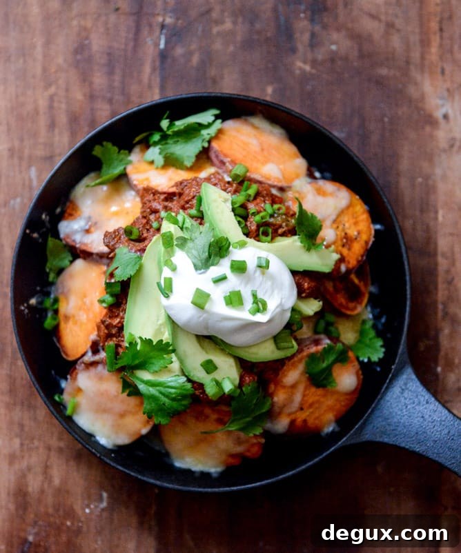 sweet potato chili cheese fries I howsweeteats.com