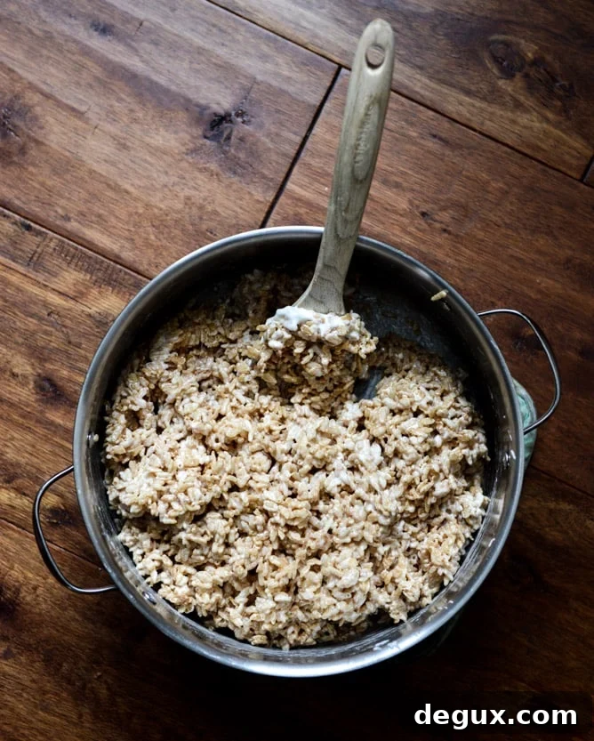 Spiked Rice Krispie Treat Shake Shooters I howsweeteats.com