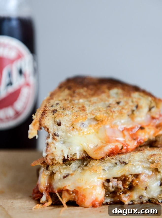 spicy mini meatball grilled cheese I howsweeteats.com