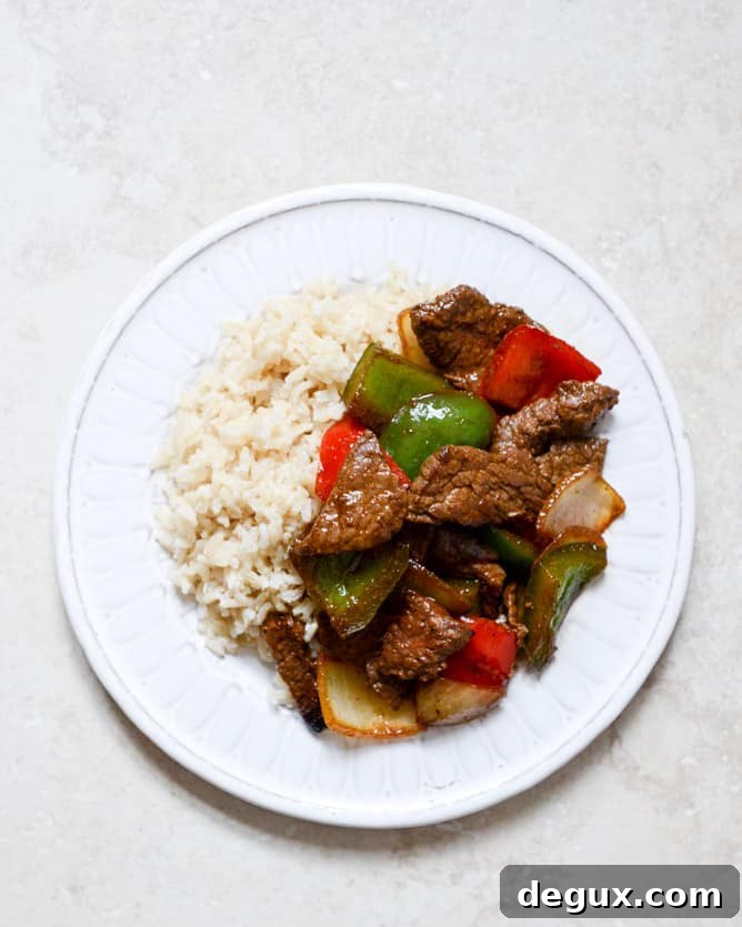 Chili Garlic Beef Stir Fry with Coconut Rice I howsweeteats.com Chili Garlic Beef Stir Fry with Coconut Rice I howsweeteats.com