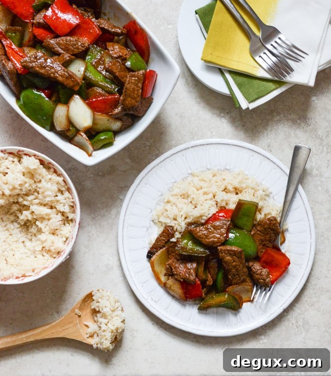 Chili Garlic Beef Stir Fry with Coconut Rice I howsweeteats.com Chili Garlic Beef Stir Fry with Coconut Rice I howsweeteats.com