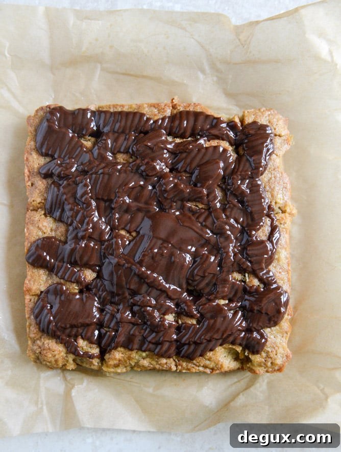 Banana Blondies with Chocolate Peanut Butter Ganache I howsweeteats.com