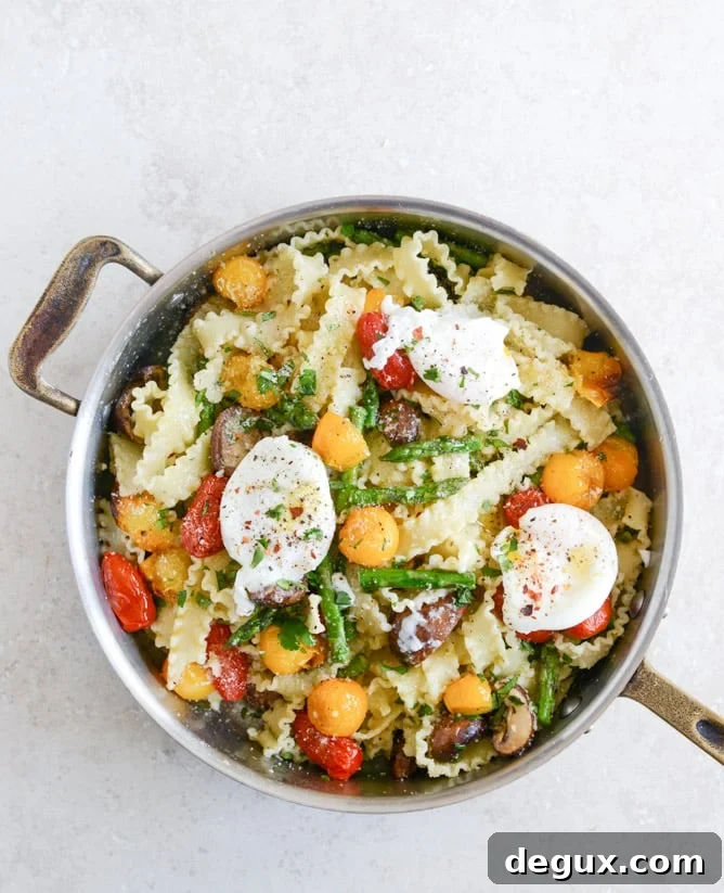 Spring Pasta with Blistered Tomatoes and Soft Eggs 3 Springtime Pasta with Blistered Tomatoes and Eggs I howsweeteats.com