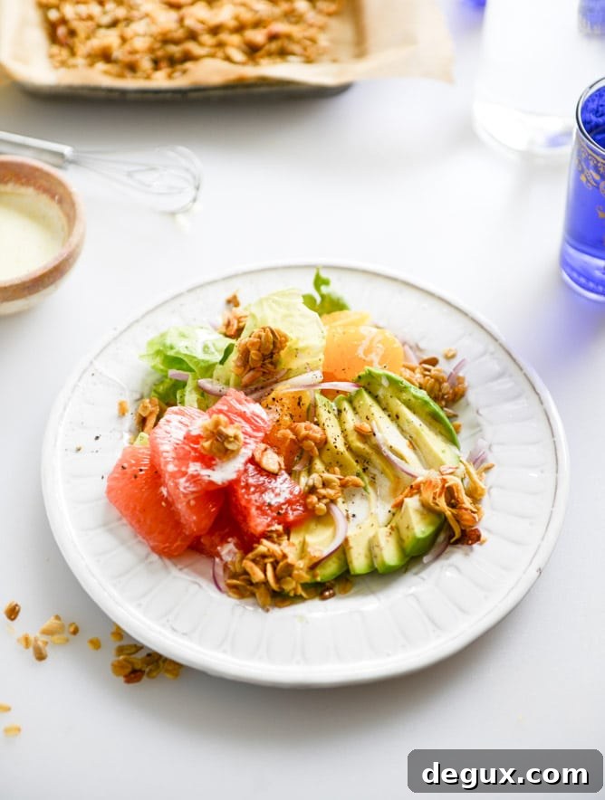 Avocado Citrus Crunch Salad with Oat Croutons and Black Pepper Buttermilk Drizzle I howsweeteats.com