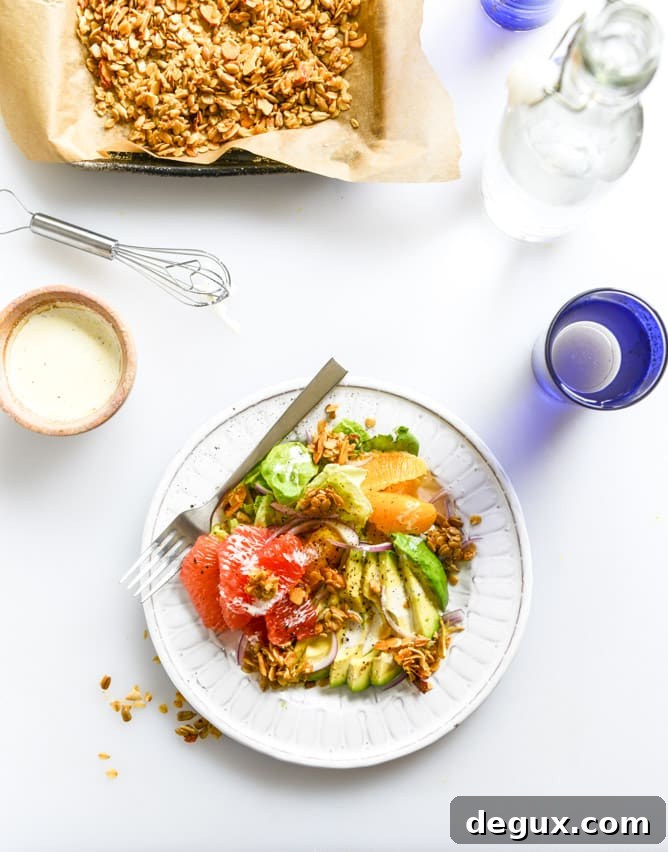 Avocado Citrus Crunch Salad with Oat Croutons and Black Pepper Buttermilk Drizzle I howsweeteats.com