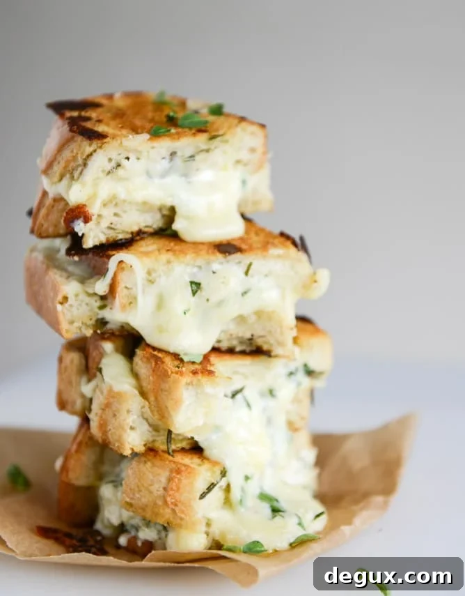 white pizza grilled cheese I howsweeteats.com