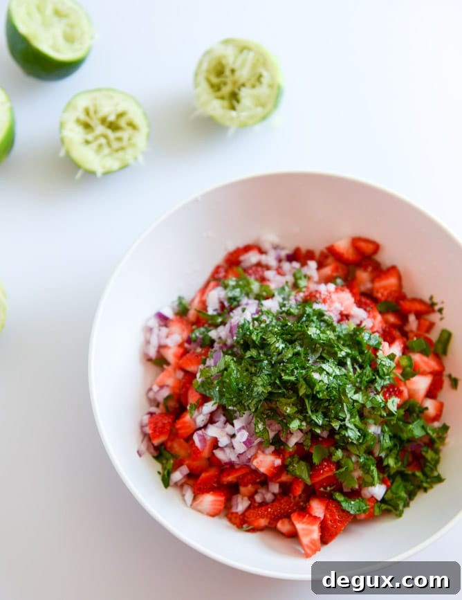 Chipotle Lime Shrimp Tacos with Strawberry Salsa I howsweeteats.com