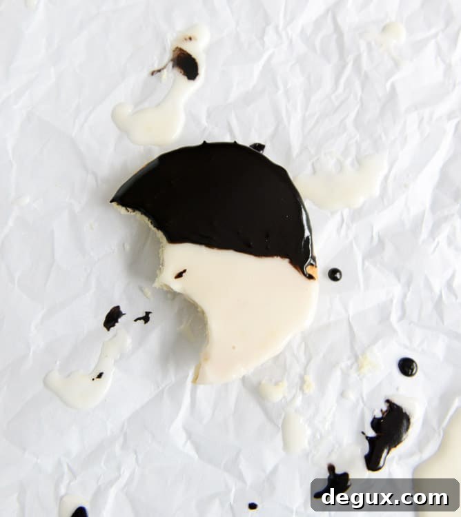 black and white cookie ice cream sandwiches I howsweeteats.com