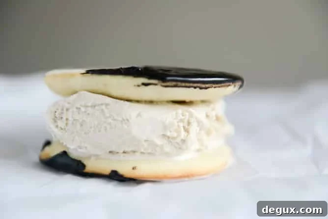 black and white cookie ice cream sandwiches I howsweeteats.com