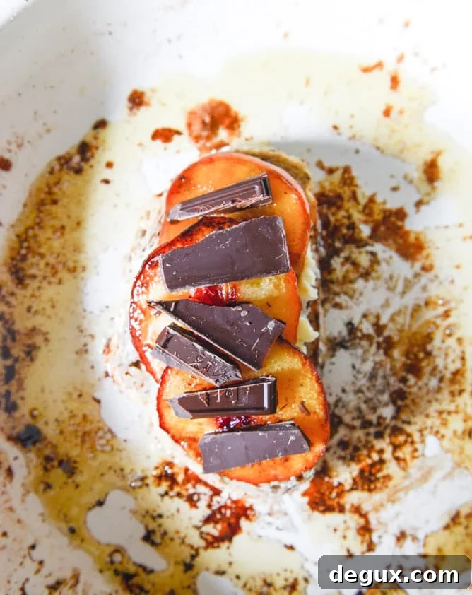 caramelized peach, mascarpone + chocolate grilled cheese I howsweeteats.com