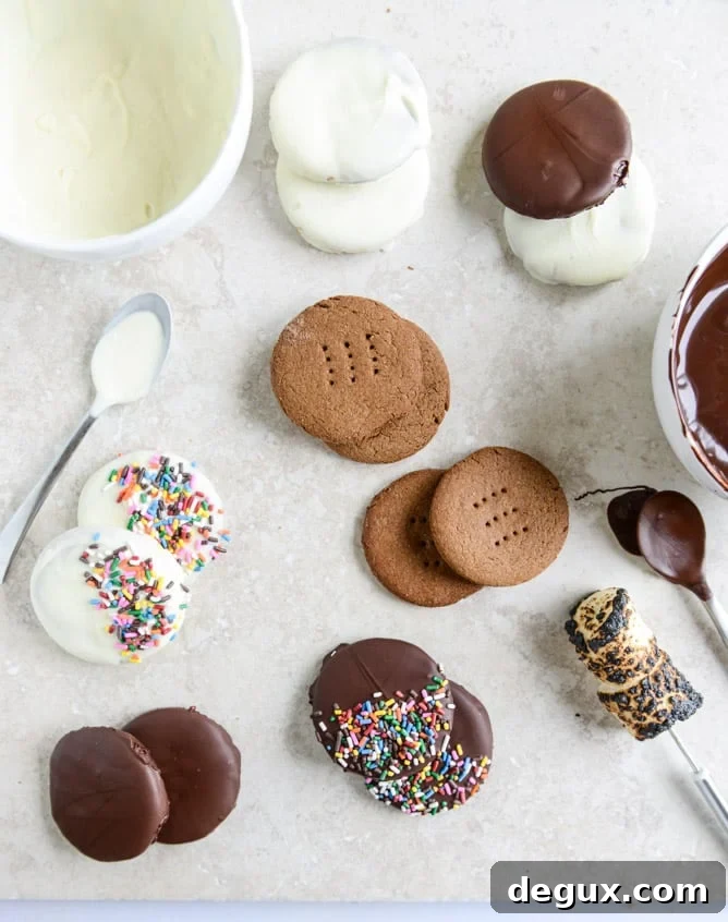 homemade chocolate covered graham crackers I howsweeteats.com