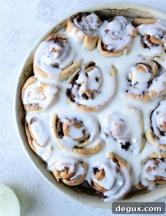 Savory Bacon Cinnamon Rolls That Melt in Your Mouth 2 bacon cinnamon rolls I howsweeteats.com