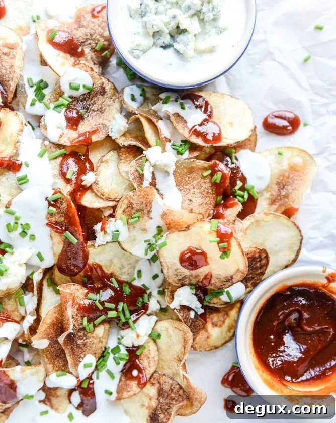Homemade Potato Chips with Sriracha BBQ Sauce and Greek Yogurt Blue Cheese I howsweeteats.com