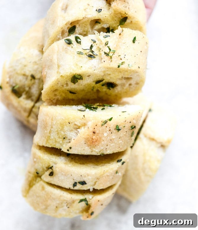 baked goat cheese with roasted garlic and pull-apart baguettes I howsweeteats.com