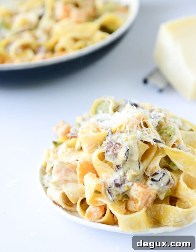 creamy butternut, bacon and leek pappardelle I howsweeteats.com