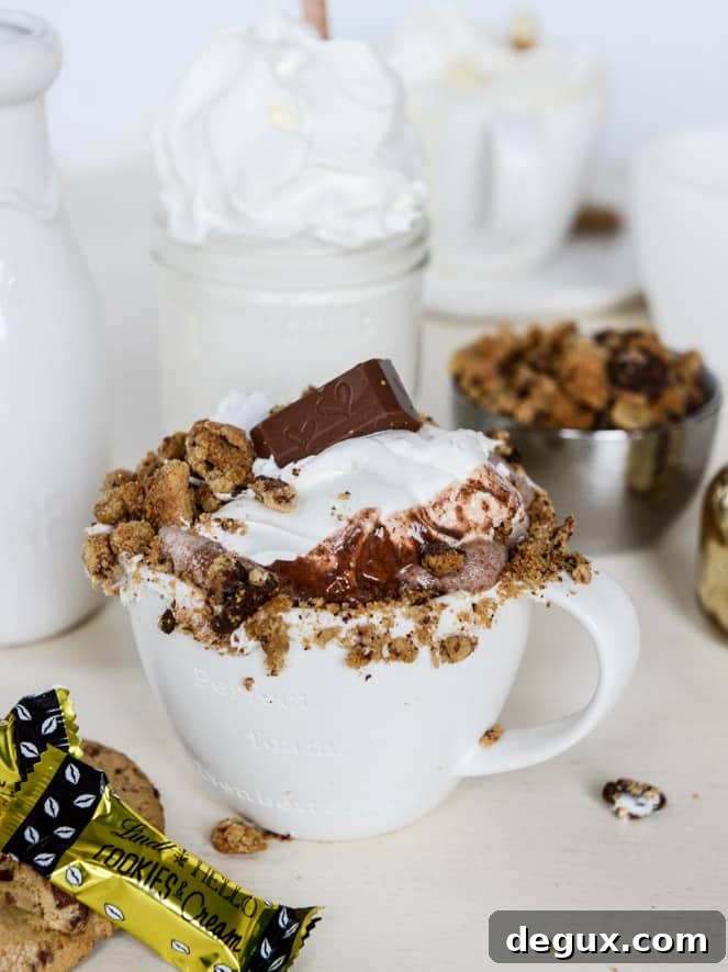 Lindt Hot Chocolate Bar: Rich Gourmet Drinking Chocolate Blend 2 chocolate chip cookies and cream hot chocolate I howsweeteats.com