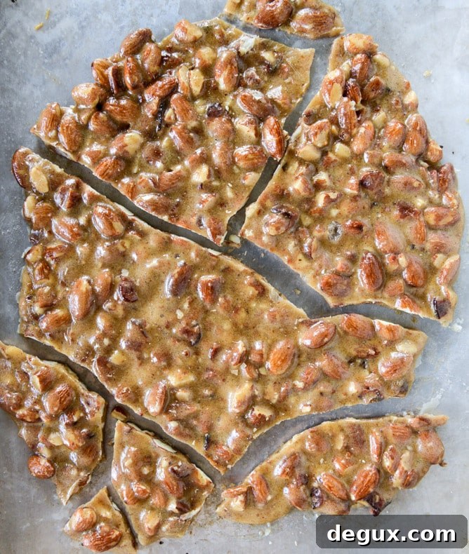 Vanilla Bean Bacon Almond Brittle Recipe 7 bacon almond brittle with vanilla beans I howsweeteats.com