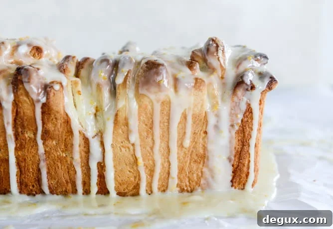 sweet orange cinnamon pull apart bread I howsweeteats.com