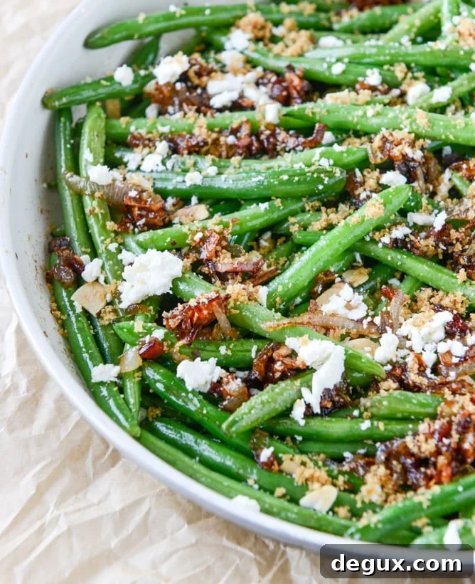 loaded skillet toasted green beans I howsweeteats.com